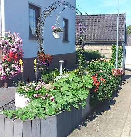 Pensionat Loni Theisen 3*